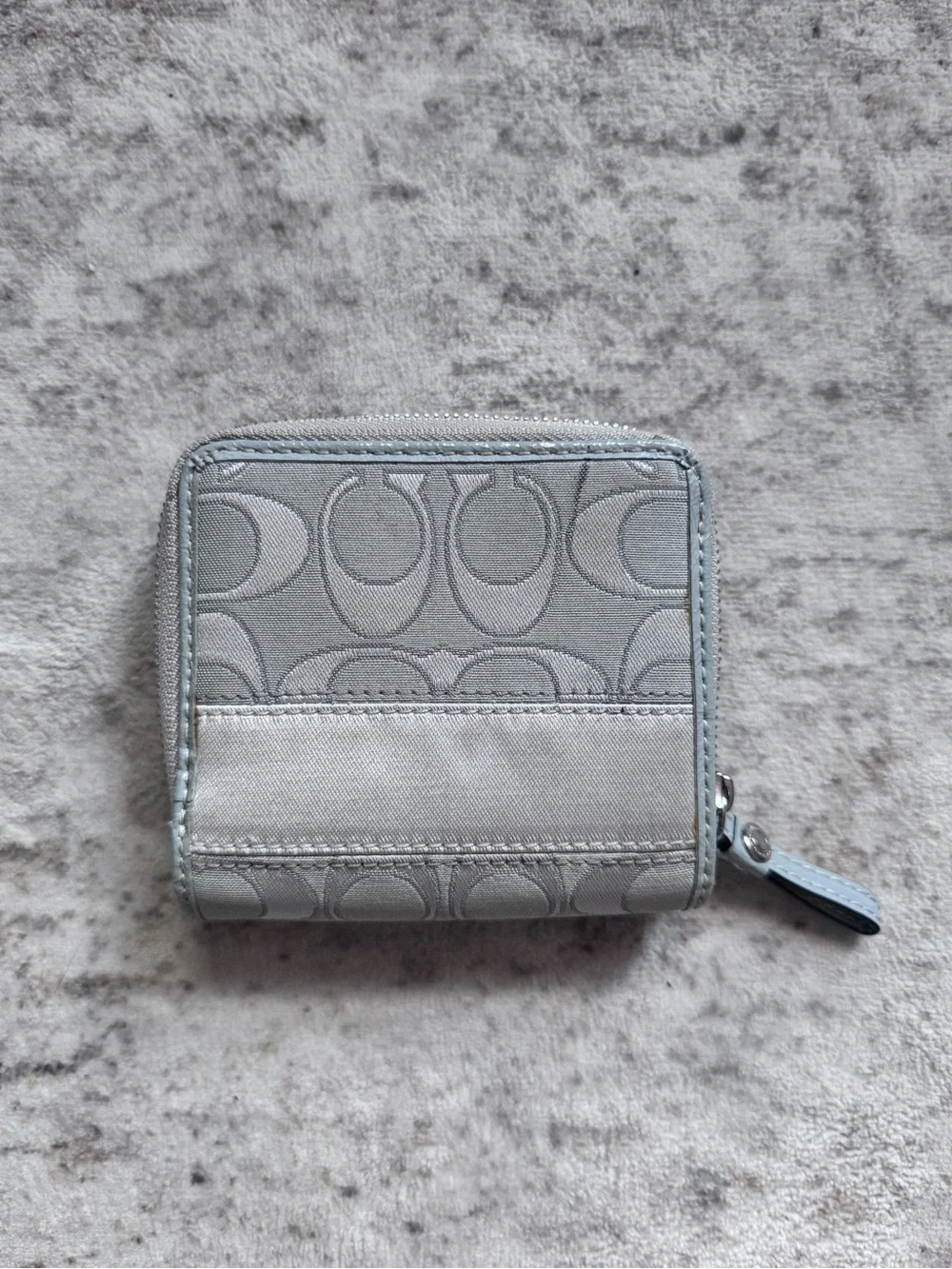 Coach Signature Jacquard bifold wallet 🩵🩶